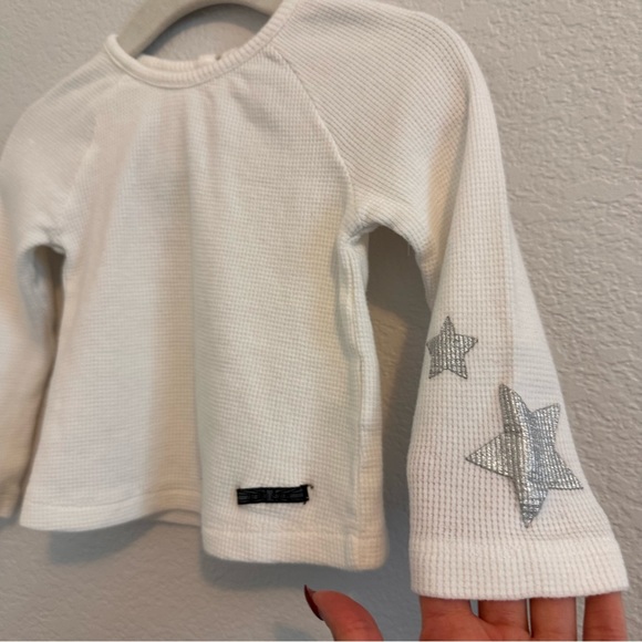 Hudson Baby Gray Vest And A Long Sleeve White T-shirt Set. Size 24 M. - Picture 15 of 16